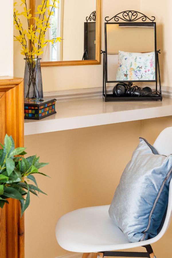 Ilkley Studio Apartment Екстериор снимка
